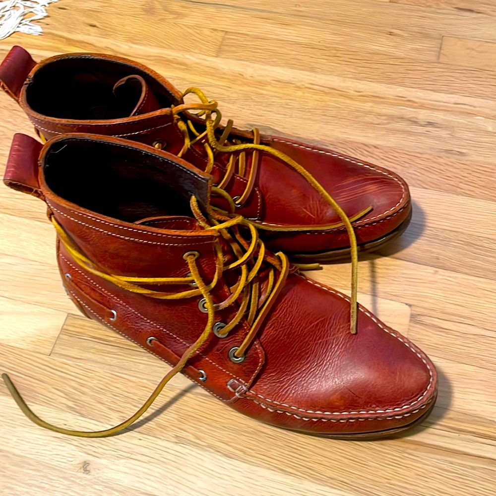 Hudson Moccasins